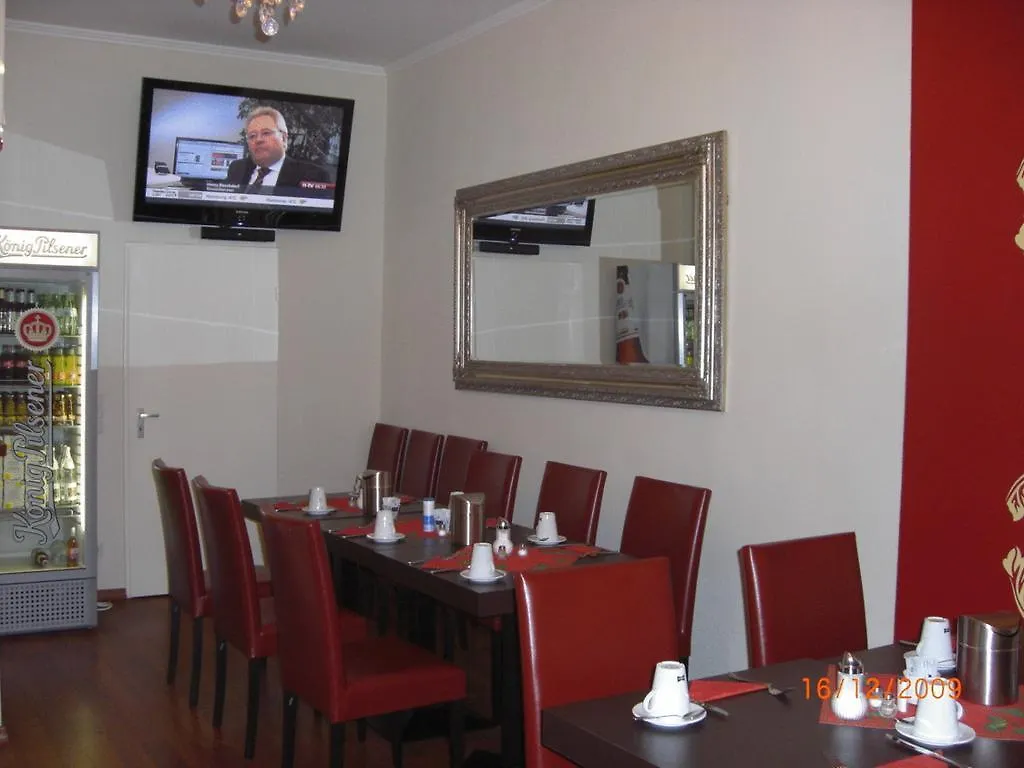 Hotel Mondial Dusseldorf